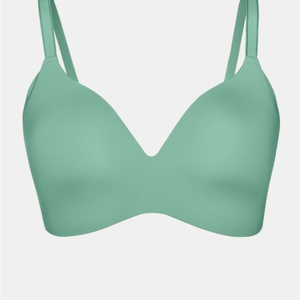 Knix WingWoman Contour Bra Limited Edition, Pistachio